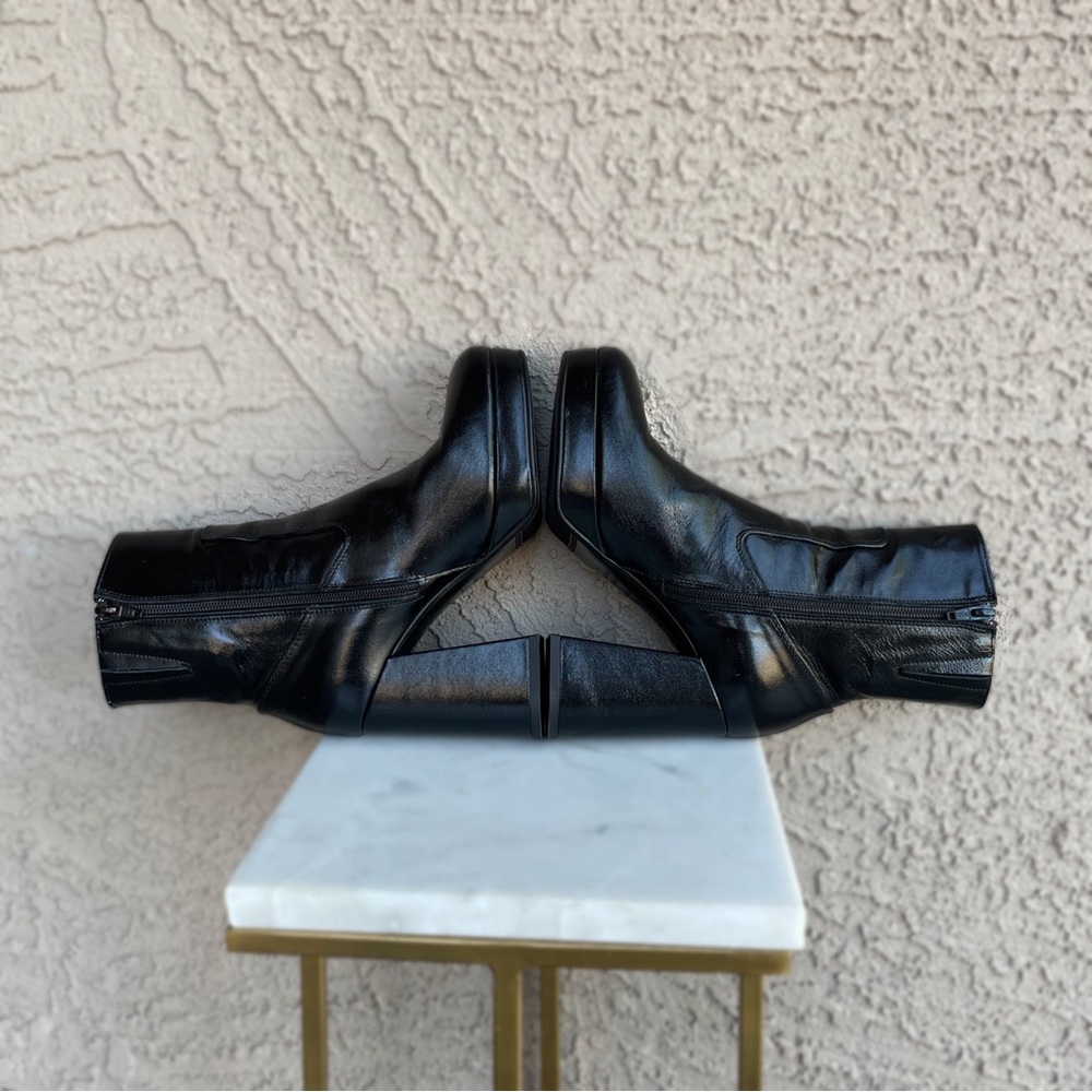 Sezane Black Ankle Boots with Chunky Heel - Picture 7 of 16